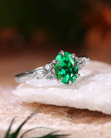 WINONA Vintage Oval Cut Emerald Twist Cluster Engagement Ring