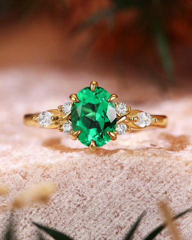 WINONA Vintage Oval Cut Emerald Twist Cluster Engagement Ring