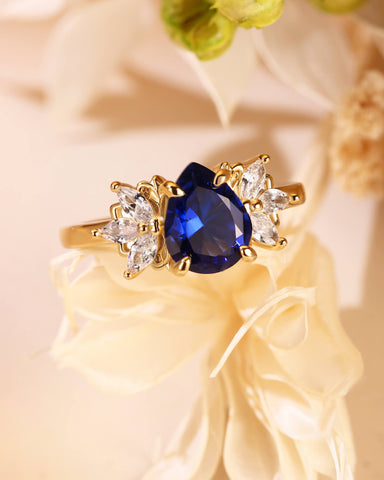 LOIS Pear Cut Sapphire Cluster Leaf Engagement Ring