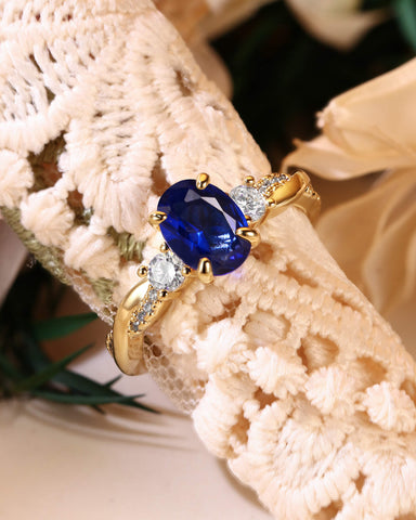 CYNTHIA Twisted Oval Cut Sapphire Engagement Ring
