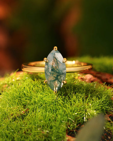 VERNA Marquise Moss Agate Solitaire Engagement Ring
