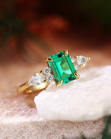 SULLY Vintage Side Stone Emerald Engagement Ring