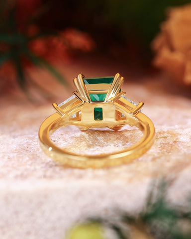 ABELLA Vintage Three Stone Emerald Engagement Ring