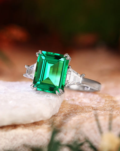 ABELLA Vintage Three Stone Emerald Engagement Ring