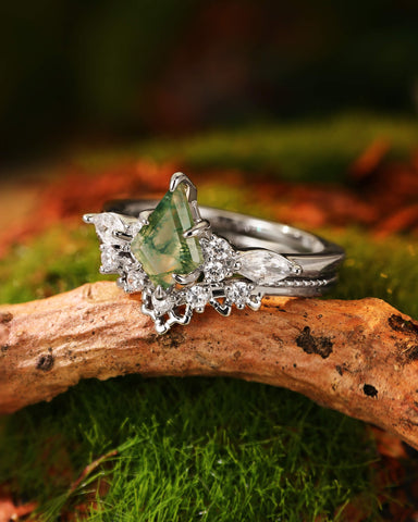 KLARA Unique Moss Agate Kite Cut Vintage nature inspired Ring Set 2pcs