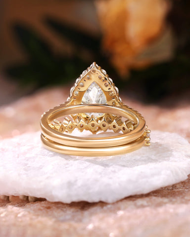 QUINTESSA Halo Pear Shaped Moissanite Engagement Ring Set 2PCS