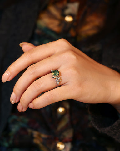 LANSIRA Moss Agate Round Shaped Floral Leaf Vine Engagement Ring