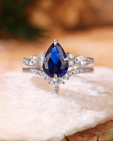 LORRAINE Pear Cut Blue Sapphire Vintage Bridal Set 2pcs