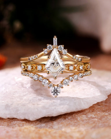 ODETTE Kite Cut Moissanite Engagement Ring Set Vintage Bridal Ring Set 3PCS