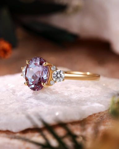 ALBA Oval Cut Alexandrite Engagement Ring with Moissanite Accent Stones