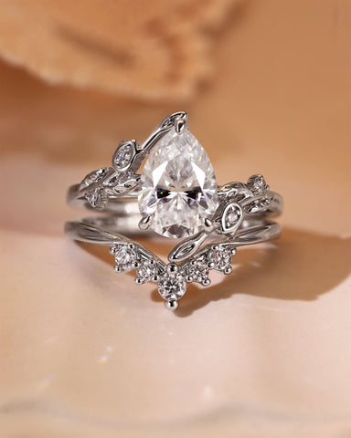 HELENE Pear Moissanite Flower Inspired Leafy Bridal Set 2pcs