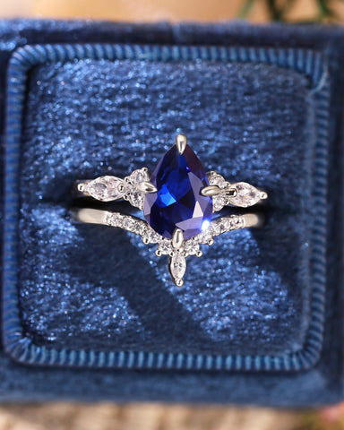 LORRAINE Pear Cut Blue Sapphire Vintage Bridal Set 2pcs