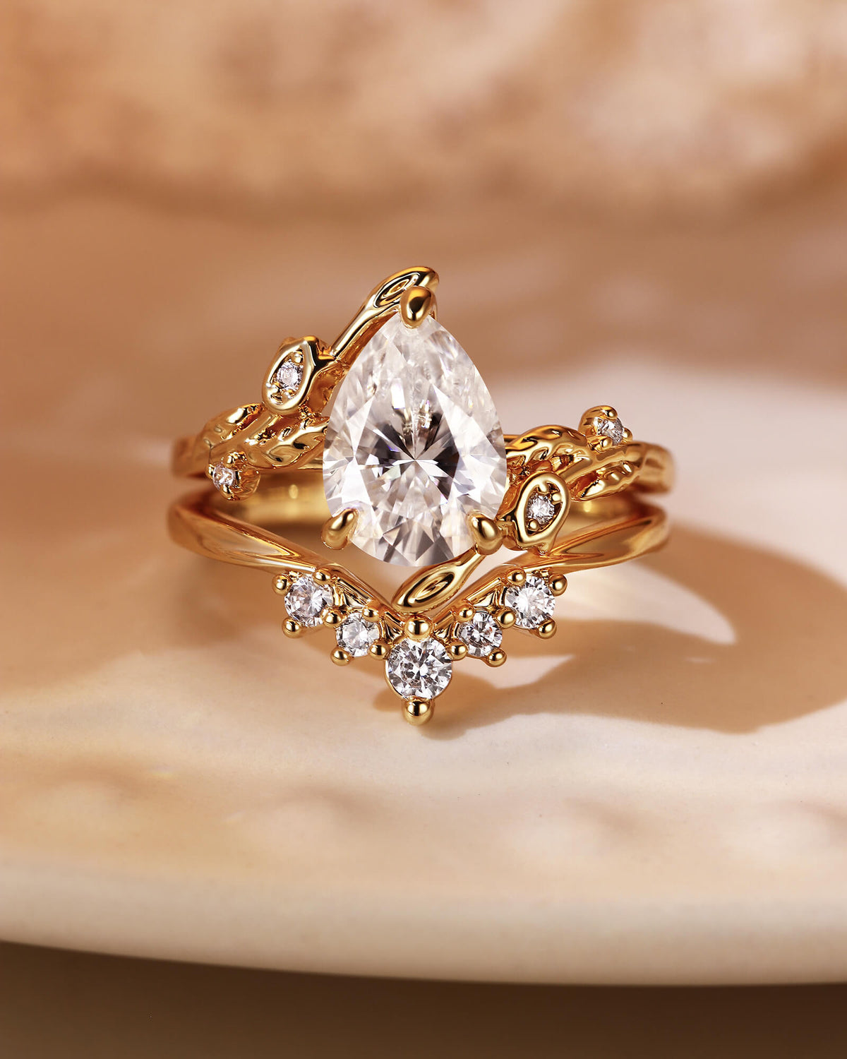 HELENE Pear Moissanite Flower Inspired Leafy Bridal Set 2pcs