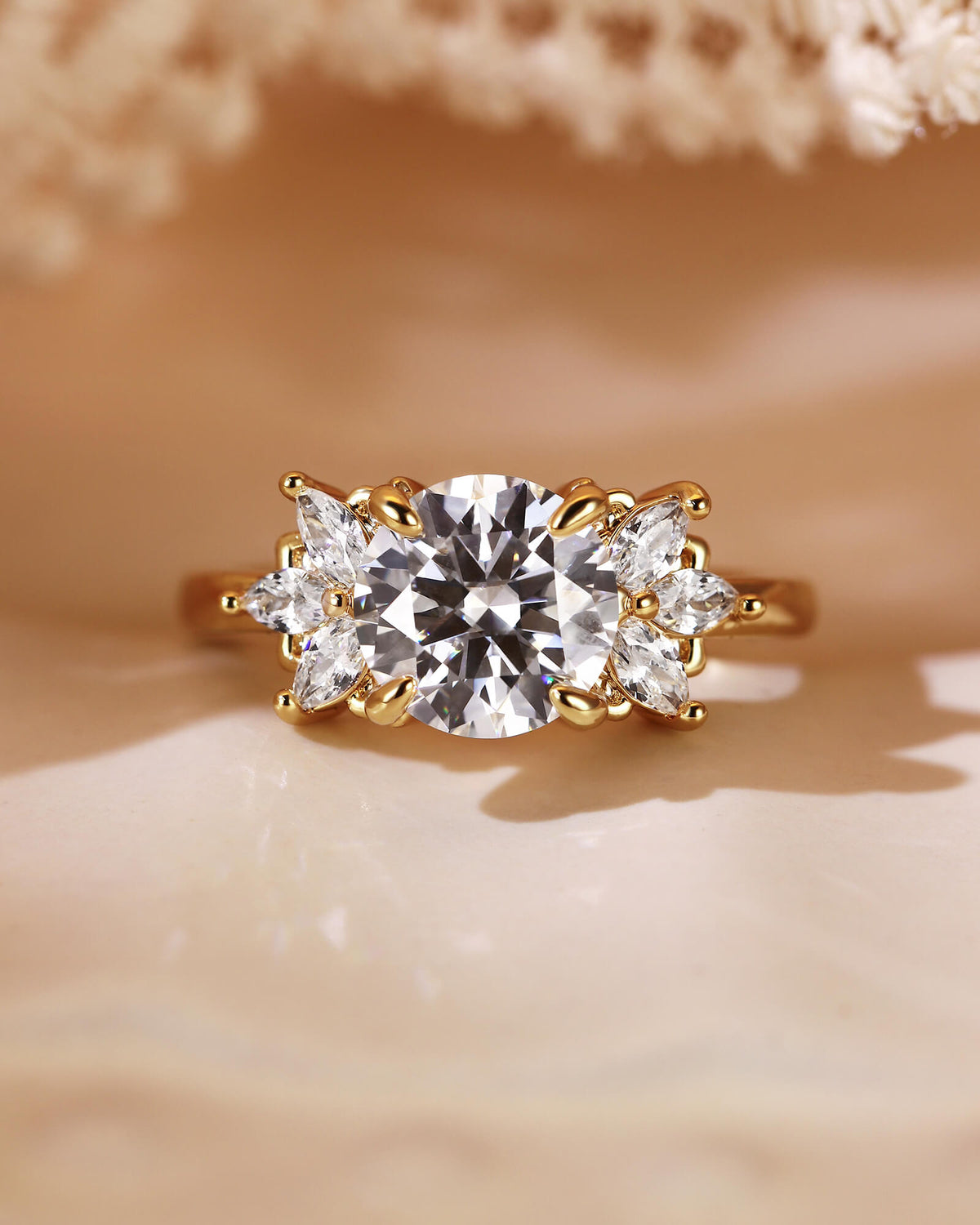 RUELLE Marquise & Round Cut Moissanite Cluster Engagement Ring
