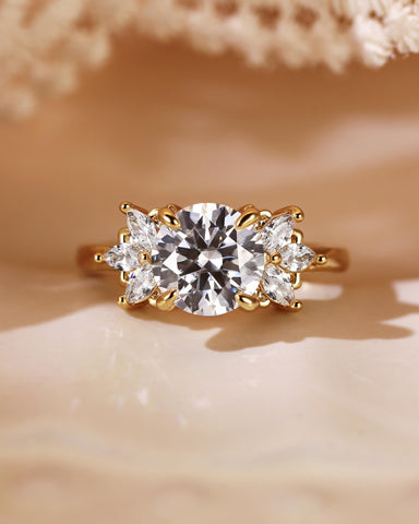 RUELLE Marquise & Round Cut Moissanite Cluster Engagement Ring