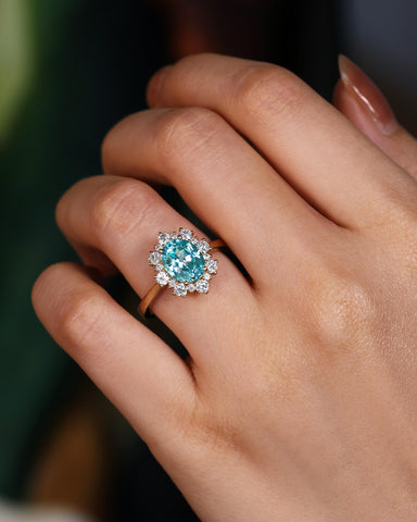 NERIDA Round Cut Alternating Sizes Moissanite Halo Oval Cut Paraiba Engagement Ring