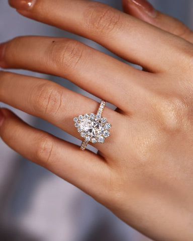 CARYS Pear Shaped Moissanite Engagement Ring Unique Halo Bridal Ring
