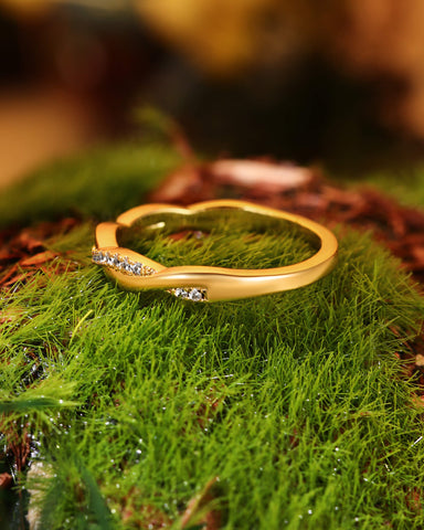 TWINE Twist Band Ring