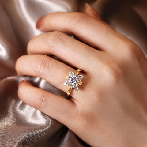 EIRA Round Cluster Unique Engagement Ring