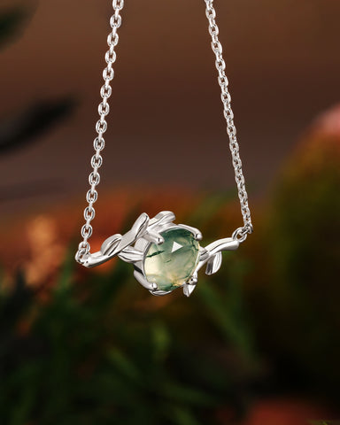 TREANA Natural Inspired Moss Agate Round Leafy Bracelet