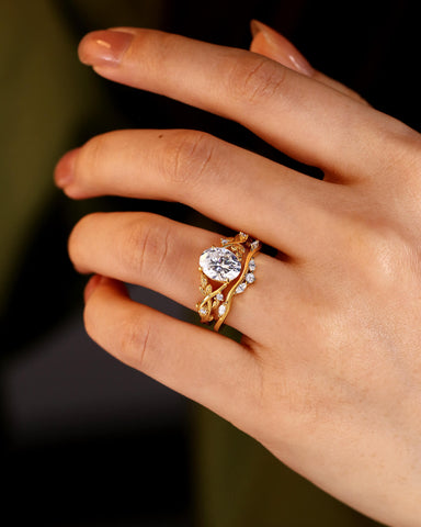 WRENLEY Oval Cut Moissanite Leaf Engagement Ring Set