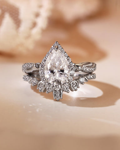 CLARISSA Floral Fairy Halo Pear Cut Moissanite Bridal Set 2pcs