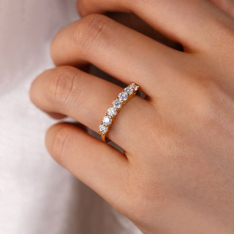 CIRILYA Half eternity ring roundcut 7 stone wedding band