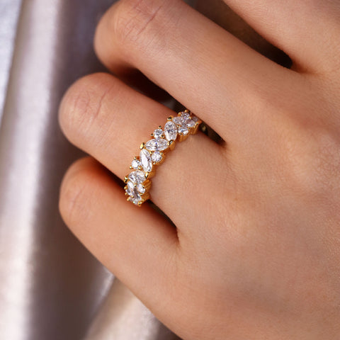 ROUNAISE Wedding Band Half Eternity Cluster Stacking Ring