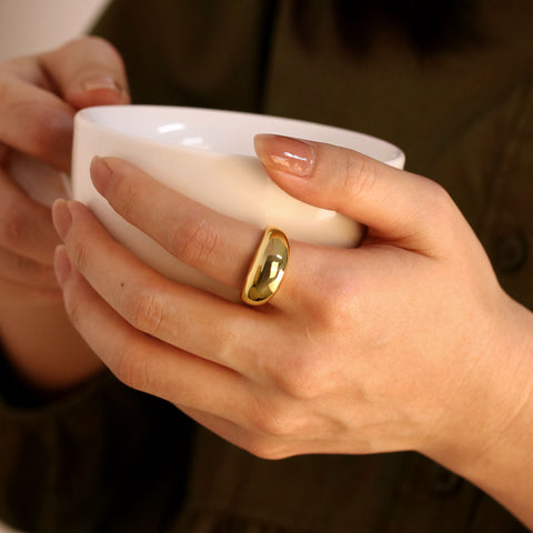 IRA Minimalist Unisex band ring