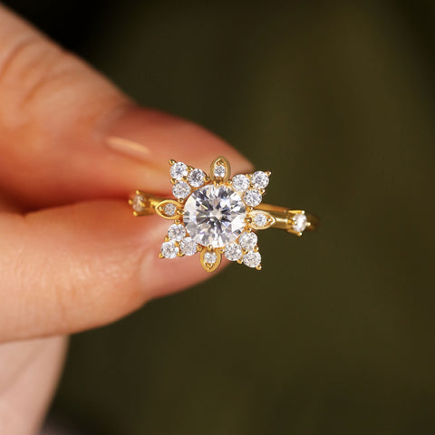 EIRA Round Cluster Unique Engagement Ring