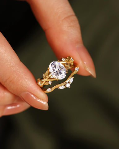 WRENLEY Oval Cut Moissanite Leaf Engagement Ring Set
