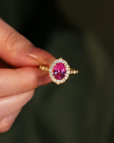 SASKIA Oval Cut Pink Sapphire Halo Vintage Engagement Ring