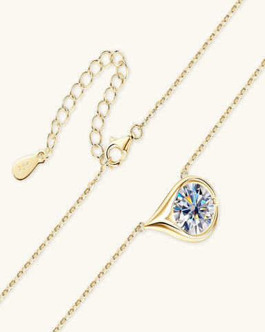 Minimalist Teardrop Pendant Necklace